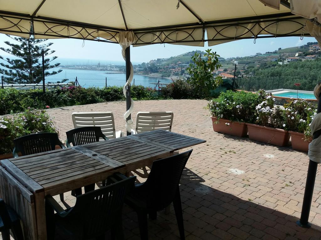 Villa Del Mare Ligure Terme & Spa Piscina A 37 Gradi سانتو ستيفانو أل ماري المظهر الخارجي الصورة